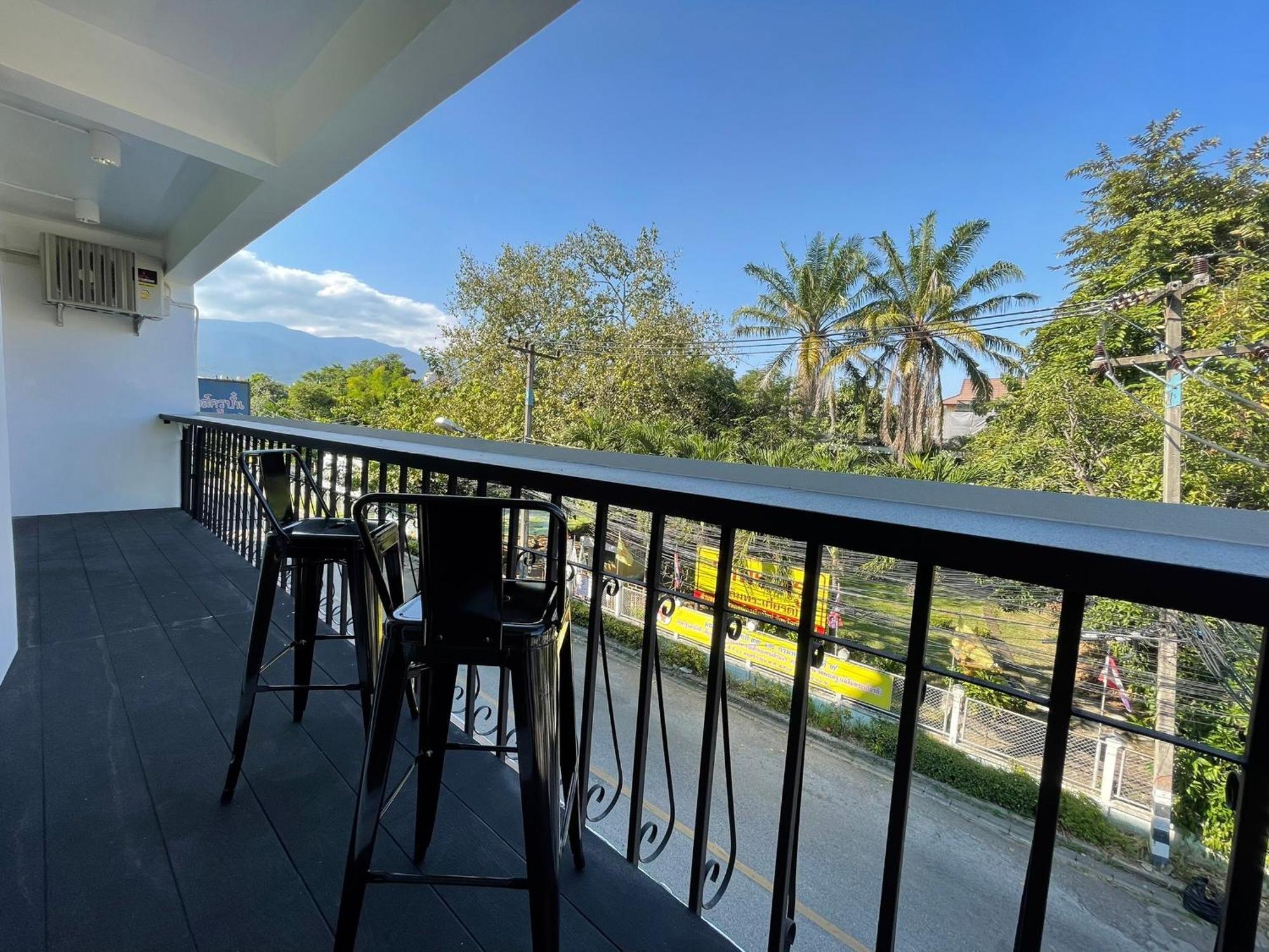 The Corner มุมม่วน คาเฟ่ แอนด์ โฮสเทล Mummuan Hostel Chiang Mai Luaran gambar